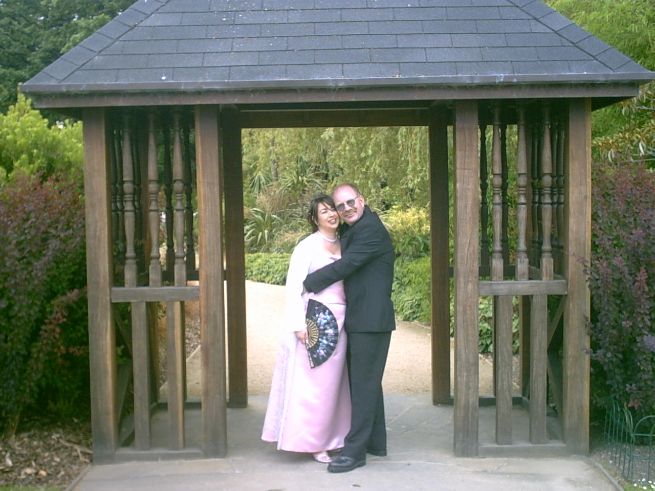 Kiesanowski and Kerdemelidis wedding trip/3_Garden_Photos/IMG00027.JPG